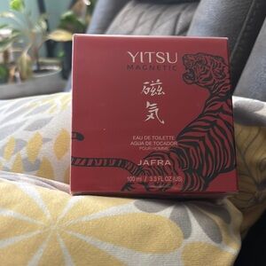 Magnetic Eau de Toilette for Men - Red